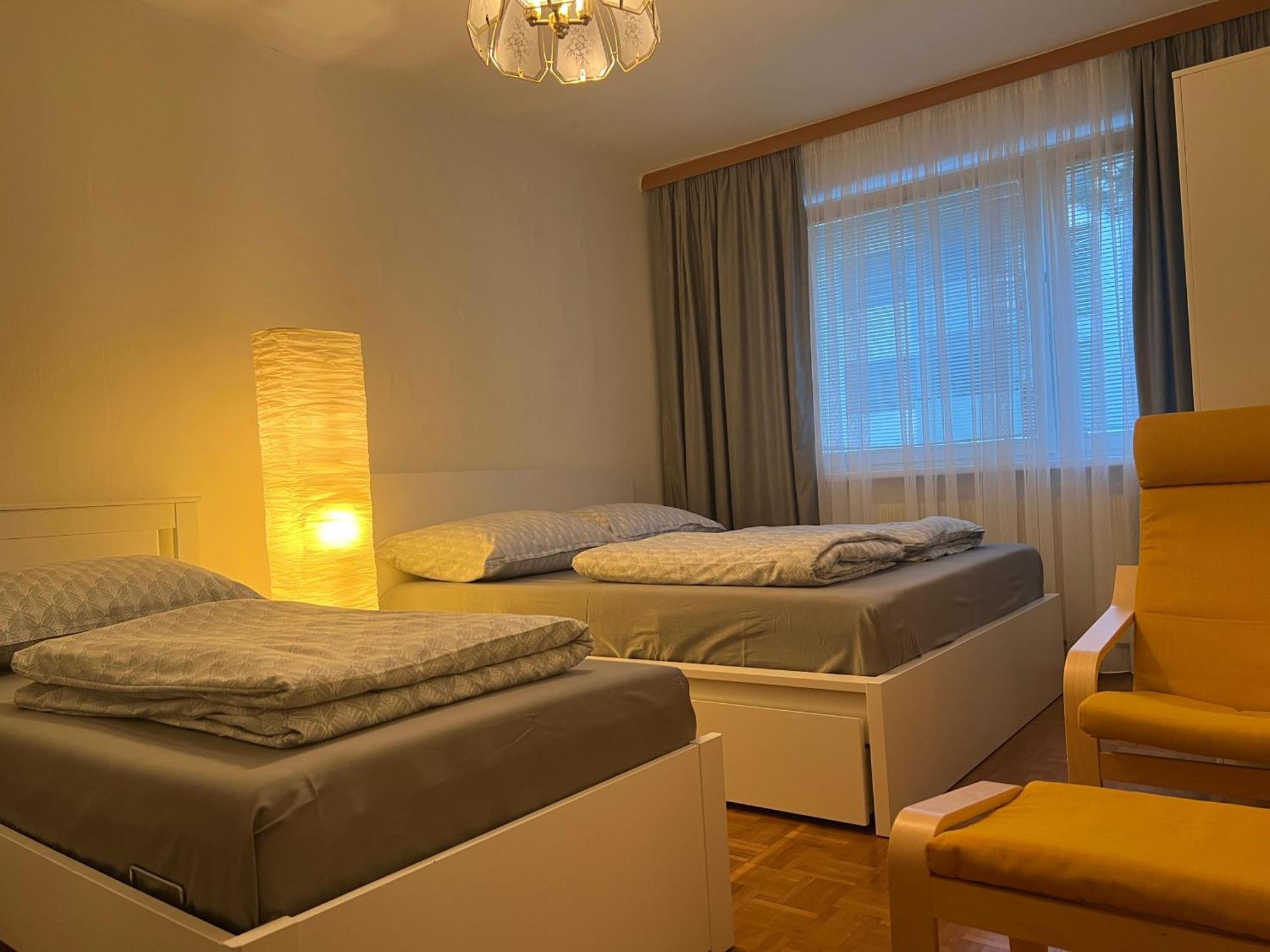 Aura'S Serenity Apartment Wina Bagian luar foto