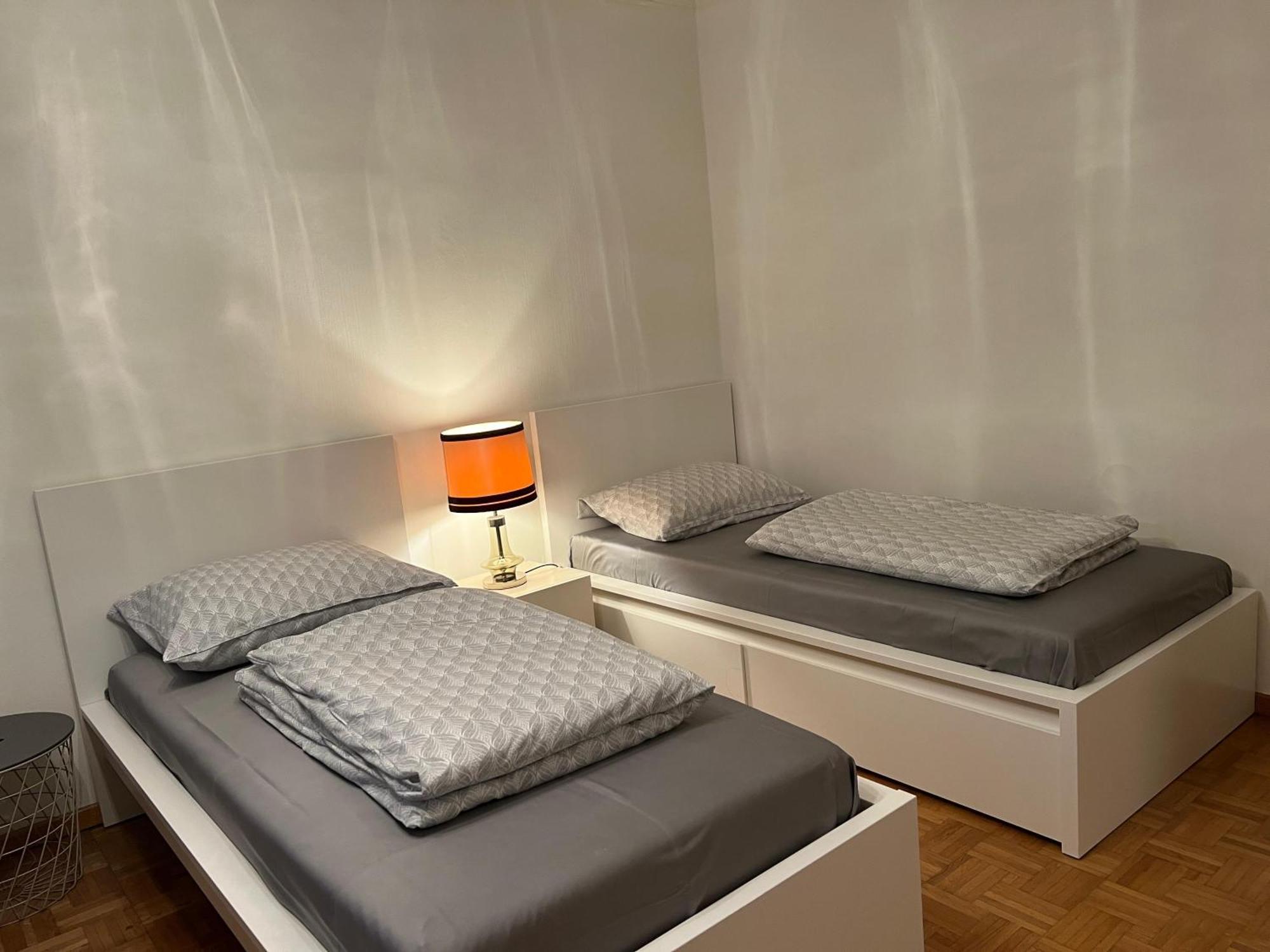 Aura'S Serenity Apartment Wina Bagian luar foto